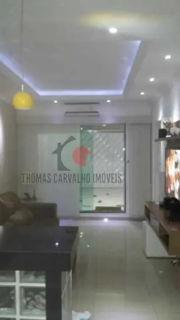 Foto 1 de Casa com 2 quartos à venda, 80m2 em Rio De Janeiro - RJ