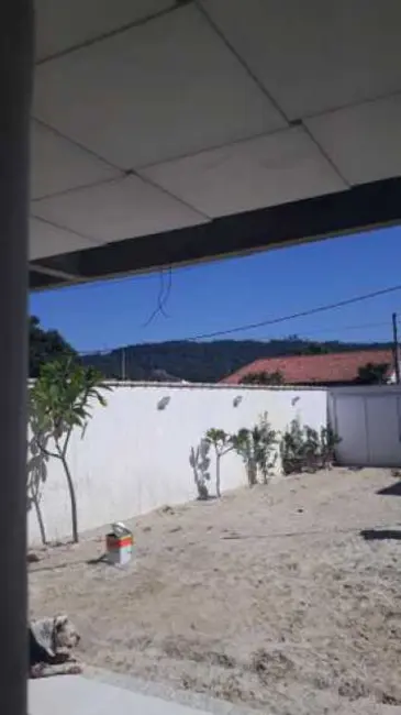 Foto 1 de Casa com 2 quartos à venda, 200m2 em Rio De Janeiro - RJ