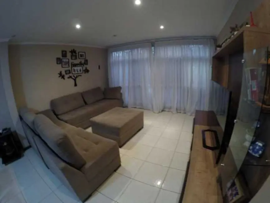 Foto 2 de Casa com 2 quartos à venda, 60m2 em Sao Joao De Meriti - RJ