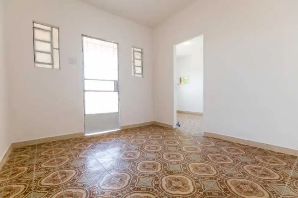 Casa com 3 quartos à venda, 130m2 em Sao Goncalo - RJ - imagem 5 Foto 5 de Casa com 3 quartos à venda, 130m2 em Sao Goncalo - RJ