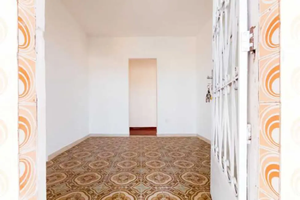 Casa com 3 quartos à venda, 130m2 em Sao Goncalo - RJ - imagem 4 Foto 4 de Casa com 3 quartos à venda, 130m2 em Sao Goncalo - RJ