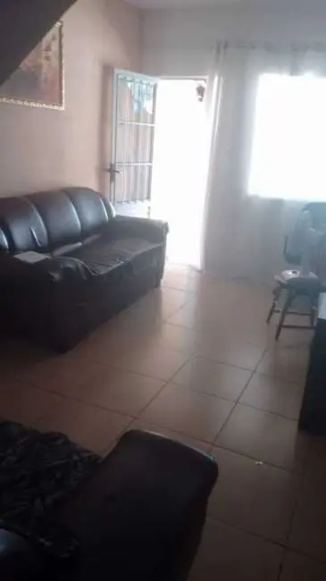 Casa com 3 quartos à venda, 86m2 em Nilopolis - RJ - imagem 4 Foto 4 de Casa com 3 quartos à venda, 86m2 em Nilopolis - RJ