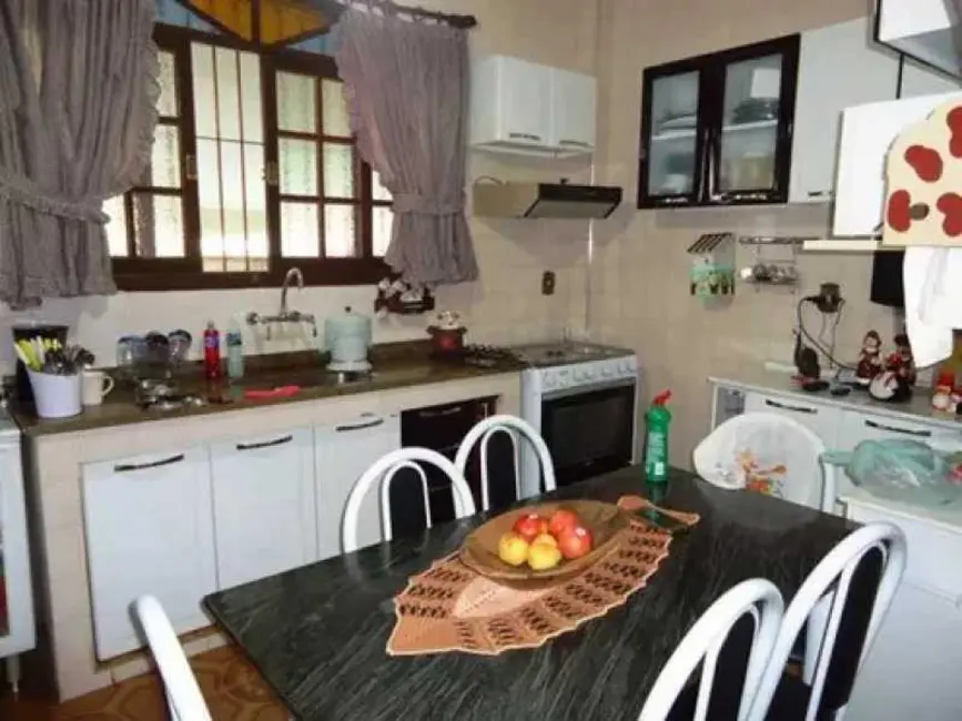 Foto 7 de Casa com 4 quartos à venda, 290m2 em Rio De Janeiro - RJ