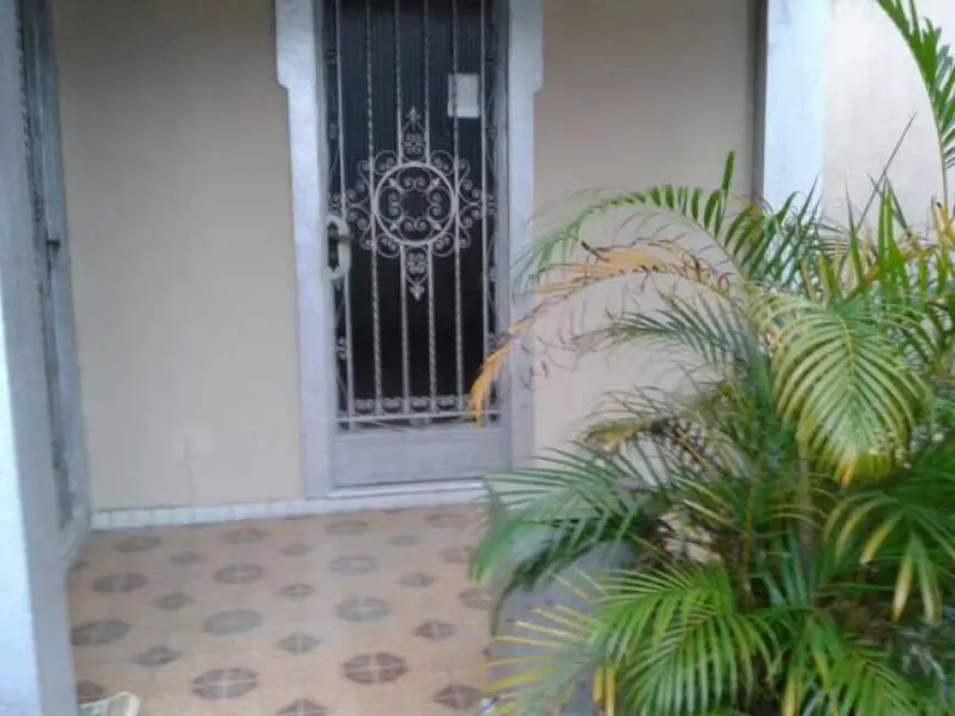 Foto 3 de Casa com 5 quartos à venda, 200m2 em Rio De Janeiro - RJ