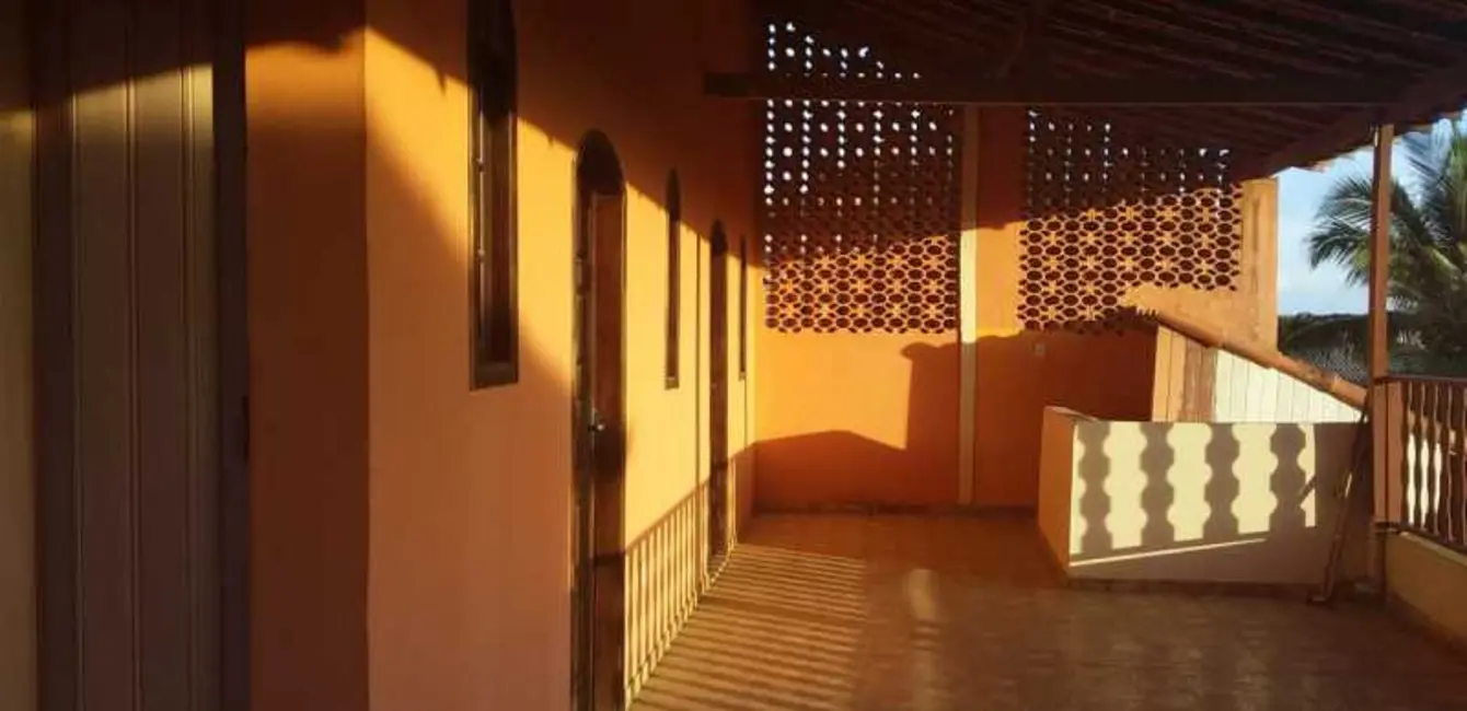 Casa com 5 quartos à venda, 350m2 em Saquarema - RJ - imagem 2 Foto 2 de Casa com 5 quartos à venda, 350m2 em Saquarema - RJ