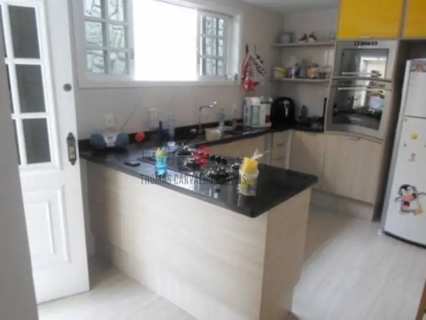 Casa com 6 quartos à venda, 432m2 em Rio De Janeiro - RJ - imagem 7 Foto 7 de Casa com 6 quartos à venda, 432m2 em Rio De Janeiro - RJ