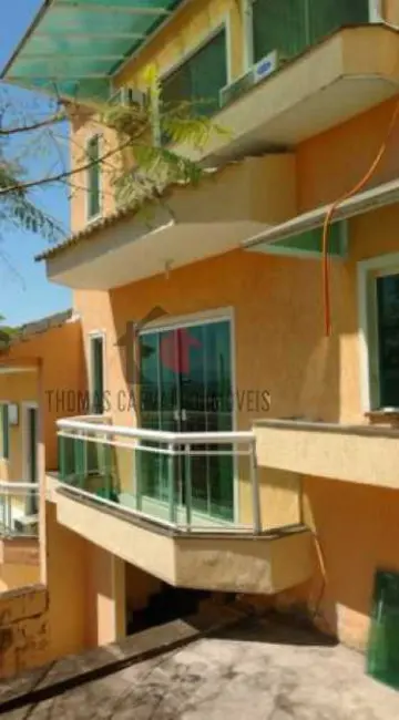 Foto 1 de Casa de Condomínio com 2 quartos à venda, 120m2 em Rio De Janeiro - RJ