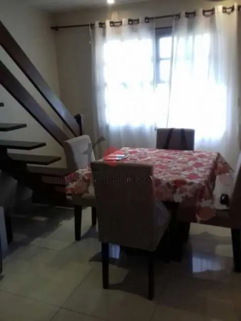 Foto 2 de Casa de Condomínio com 2 quartos à venda, 90m2 em Rio De Janeiro - RJ