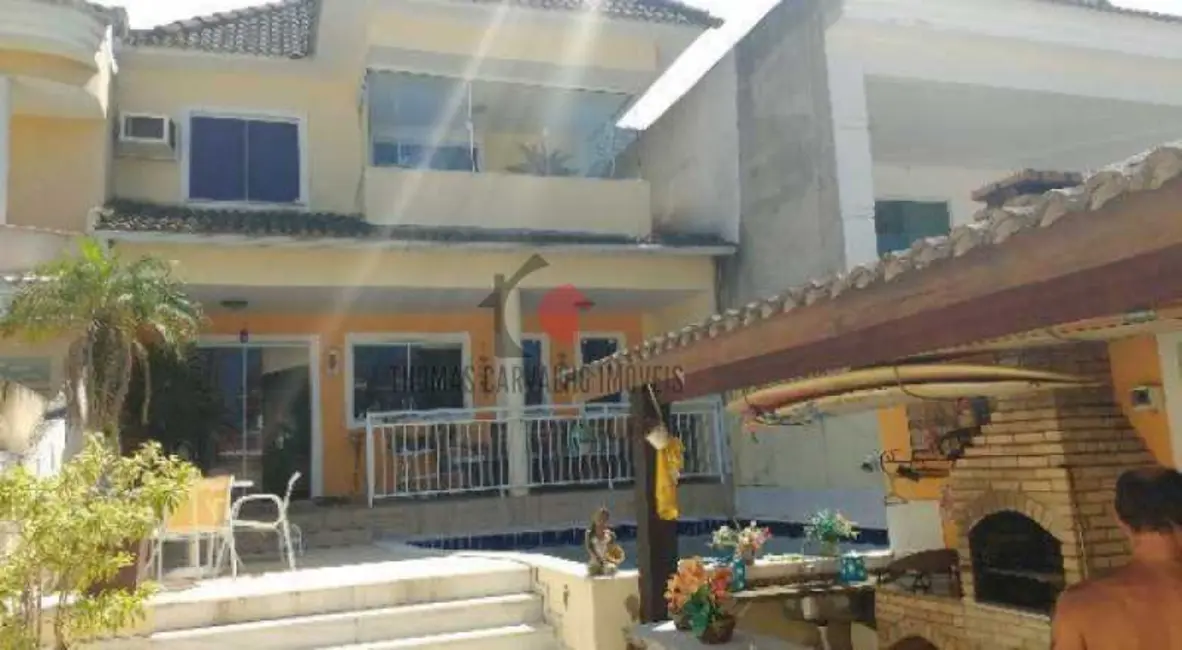 Foto 1 de Casa de Condomínio com 4 quartos à venda, 320m2 em Rio De Janeiro - RJ