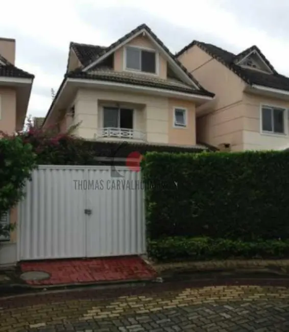 Casa de Condomínio com 4 quartos à venda, 200m2 em Rio De Janeiro - RJ - imagem 1 Foto 1 de Casa de Condomínio com 4 quartos à venda, 200m2 em Rio De Janeiro - RJ