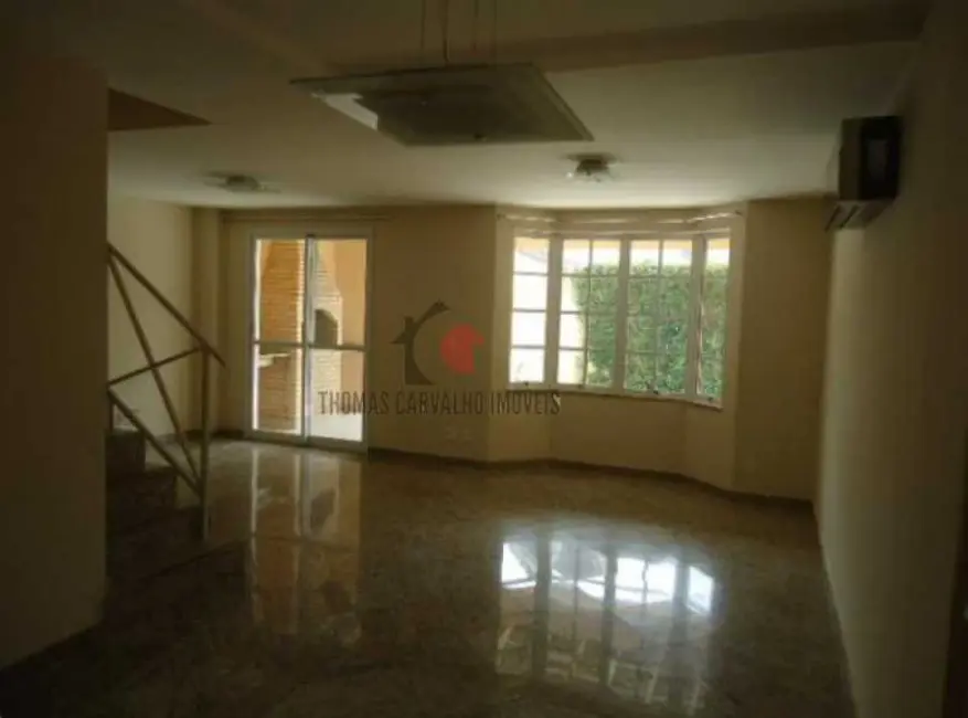 Casa de Condomínio com 4 quartos à venda, 200m2 em Rio De Janeiro - RJ - imagem 2 Foto 2 de Casa de Condomínio com 4 quartos à venda, 200m2 em Rio De Janeiro - RJ