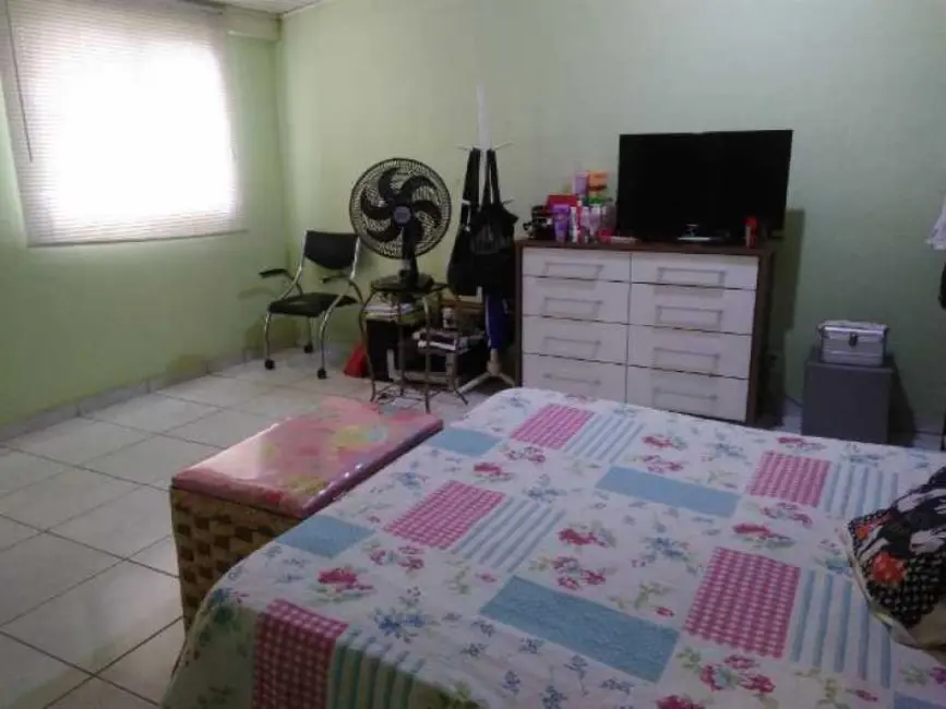 Casa de Condomínio com 4 quartos à venda, 200m2 em Rio De Janeiro - RJ - imagem 6 Foto 6 de Casa de Condomínio com 4 quartos à venda, 200m2 em Rio De Janeiro - RJ