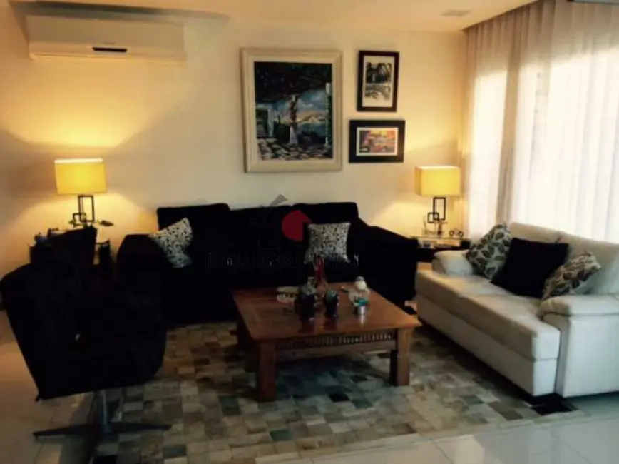 Foto 4 de Casa de Condomínio com 5 quartos à venda, 310m2 em Rio De Janeiro - RJ