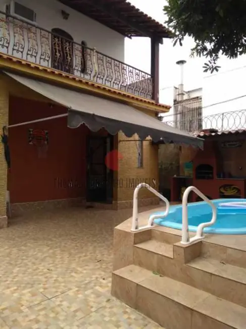 Foto 1 de Casa de Condomínio com 6 quartos à venda, 200m2 em Rio De Janeiro - RJ