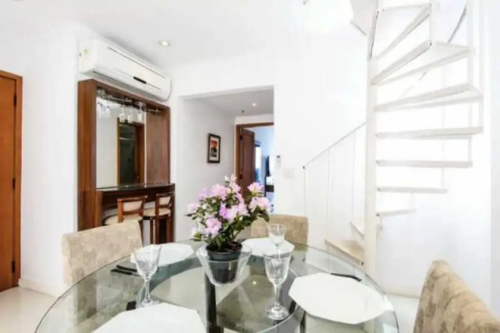 Foto 4 de Cobertura com 2 quartos à venda, 94m2 em Rio De Janeiro - RJ