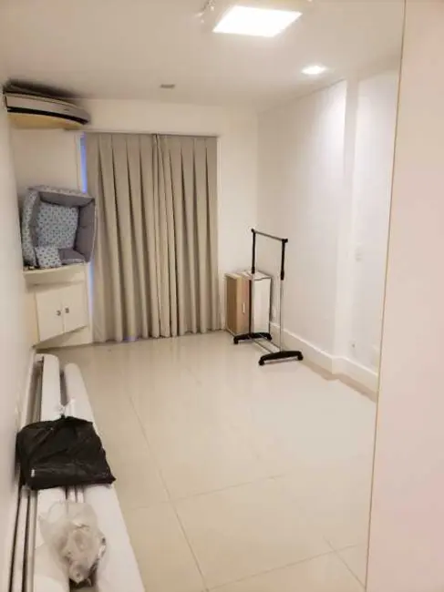 Foto 5 de Cobertura com 3 quartos à venda, 215m2 em Rio De Janeiro - RJ