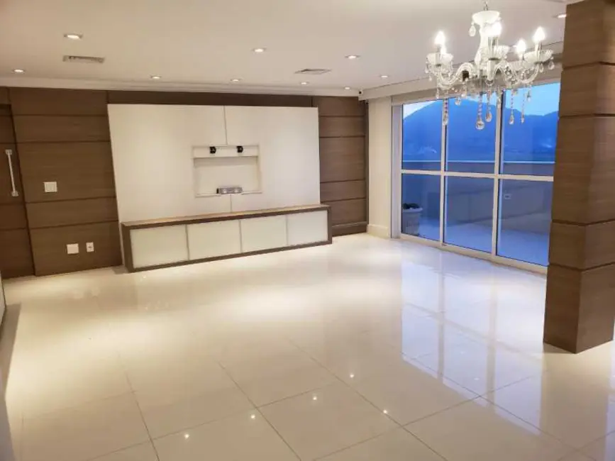 Foto 9 de Cobertura com 3 quartos à venda, 215m2 em Rio De Janeiro - RJ