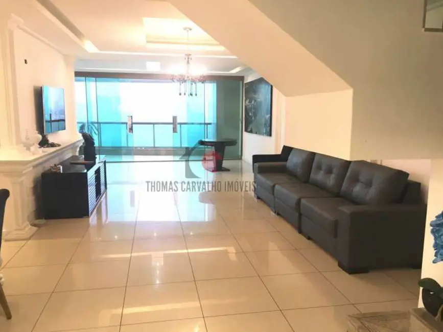 Cobertura com 5 quartos à venda, 410m2 em Rio De Janeiro - RJ - imagem 4 Foto 4 de Cobertura com 5 quartos à venda, 410m2 em Rio De Janeiro - RJ