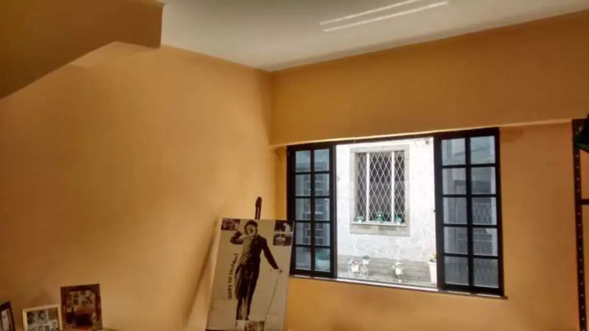 Casa de Vila com 2 quartos à venda, 80m2 em Rio De Janeiro - RJ - imagem 6 Foto 6 de Casa de Vila com 2 quartos à venda, 80m2 em Rio De Janeiro - RJ