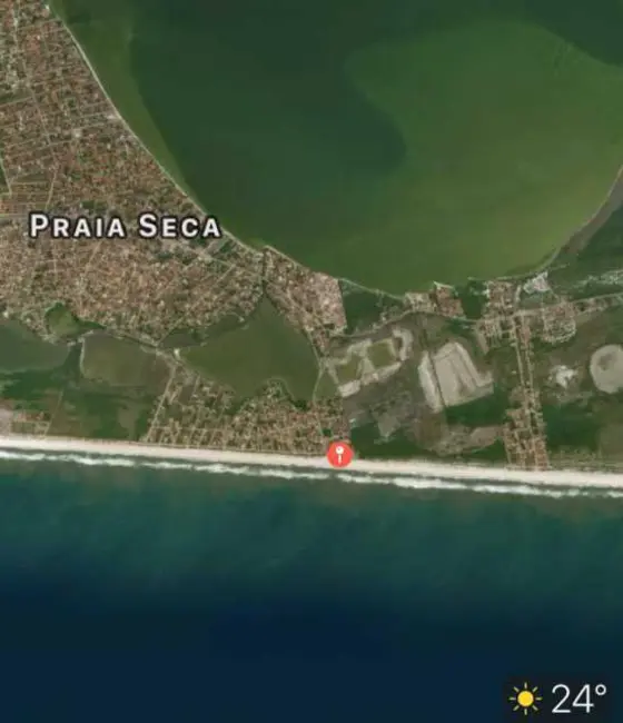 Foto 2 de Terreno / Lote à venda, 600m2 em Araruama - RJ