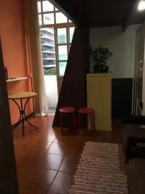 Kitnet com 1 quarto à venda, 16m2 em Rio De Janeiro - RJ - imagem 5 Foto 5 de Kitnet com 1 quarto à venda, 16m2 em Rio De Janeiro - RJ
