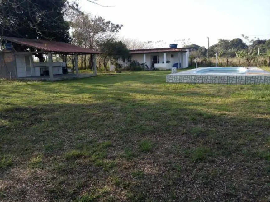 Foto 1 de Terreno / Lote à venda, 7000m2 em Japeri - RJ