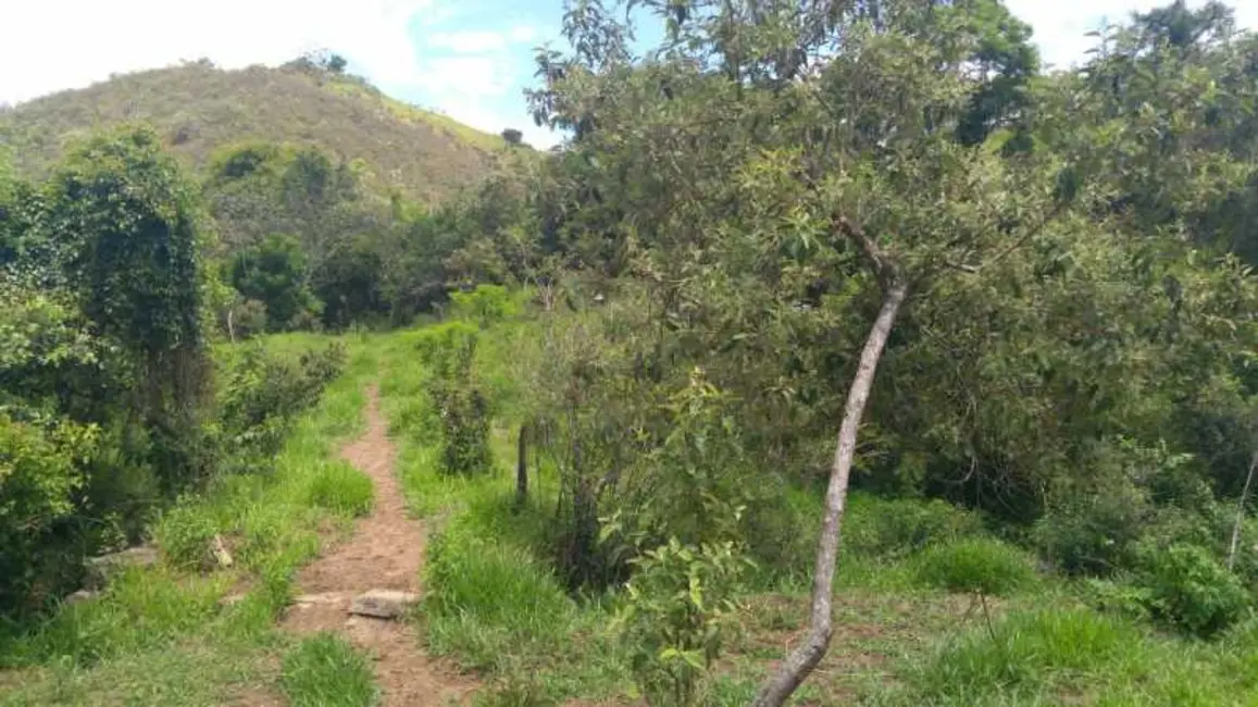 Foto 4 de Sítio / Rancho com 2 quartos à venda, 354m2 em Engenheiro Paulo De Frontin - RJ