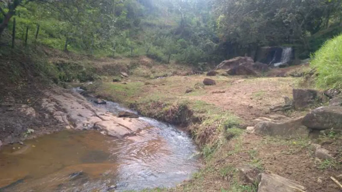 Foto 6 de Sítio / Rancho com 2 quartos à venda, 354m2 em Engenheiro Paulo De Frontin - RJ