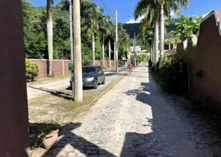 Foto 2 de Terreno / Lote à venda, 150m2 em Rio De Janeiro - RJ
