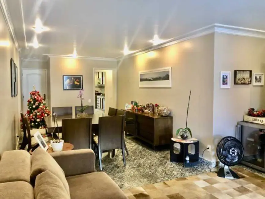 Apartamento com 4 quartos à venda, 183m2 em Rio De Janeiro - RJ - imagem 5 Foto 5 de Apartamento com 4 quartos à venda, 183m2 em Rio De Janeiro - RJ