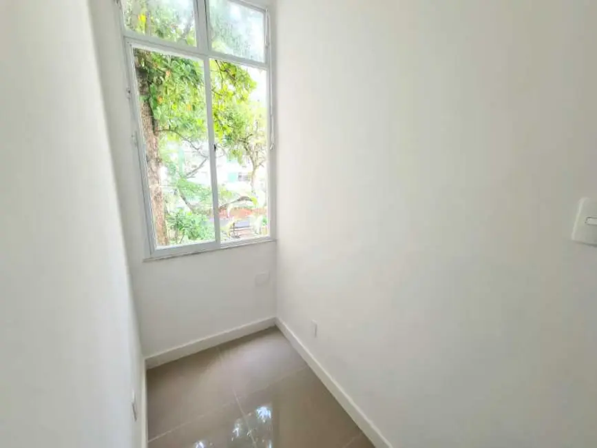 Apartamento com 1 quarto à venda, 60m2 em Rio De Janeiro - RJ - imagem 3 Foto 3 de Apartamento com 1 quarto à venda, 60m2 em Rio De Janeiro - RJ