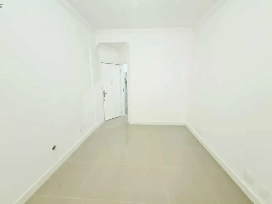 Apartamento com 1 quarto à venda, 60m2 em Rio De Janeiro - RJ - imagem 2 Foto 2 de Apartamento com 1 quarto à venda, 60m2 em Rio De Janeiro - RJ