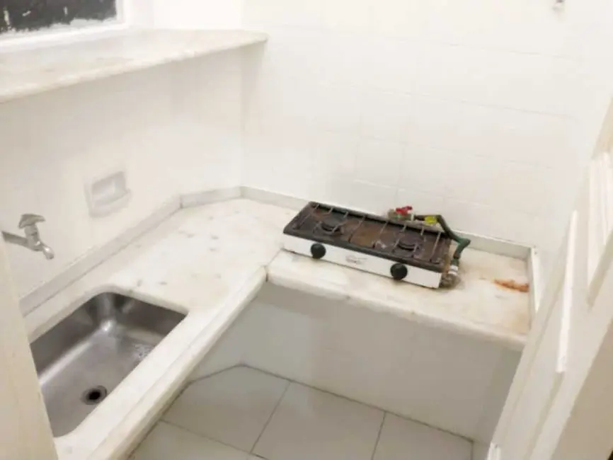 Kitnet à venda, 29m2 em Rio De Janeiro - RJ - imagem 9 Foto 9 de Kitnet à venda, 29m2 em Rio De Janeiro - RJ