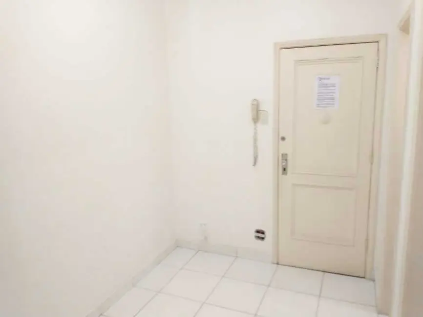 Kitnet à venda, 29m2 em Rio De Janeiro - RJ - imagem 6 Foto 6 de Kitnet à venda, 29m2 em Rio De Janeiro - RJ