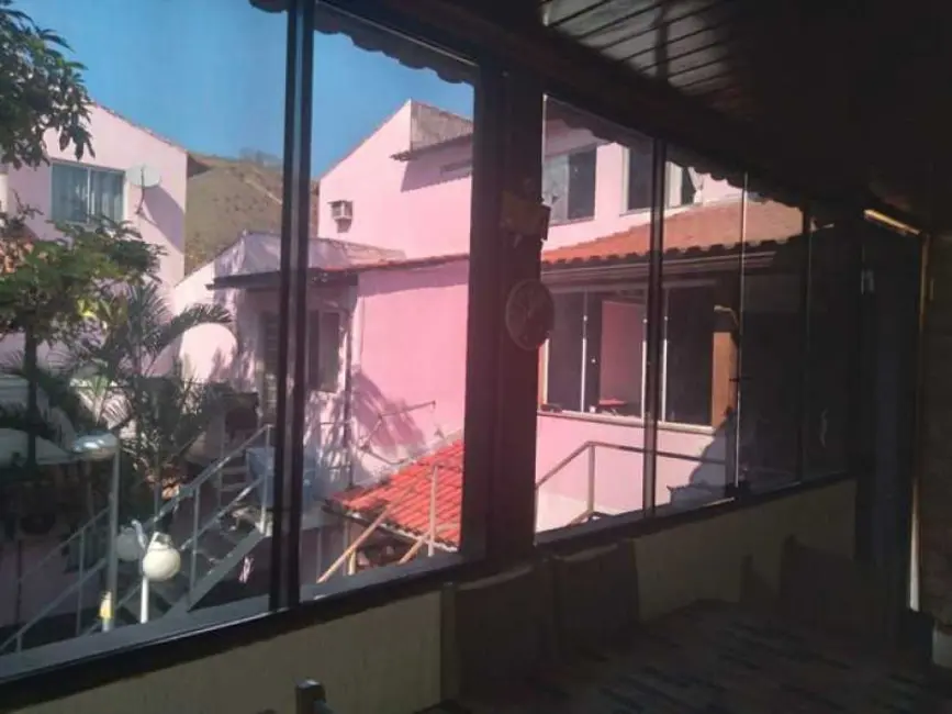 Foto 1 de Casa de Condomínio com 2 quartos à venda, 185m2 em Rio De Janeiro - RJ