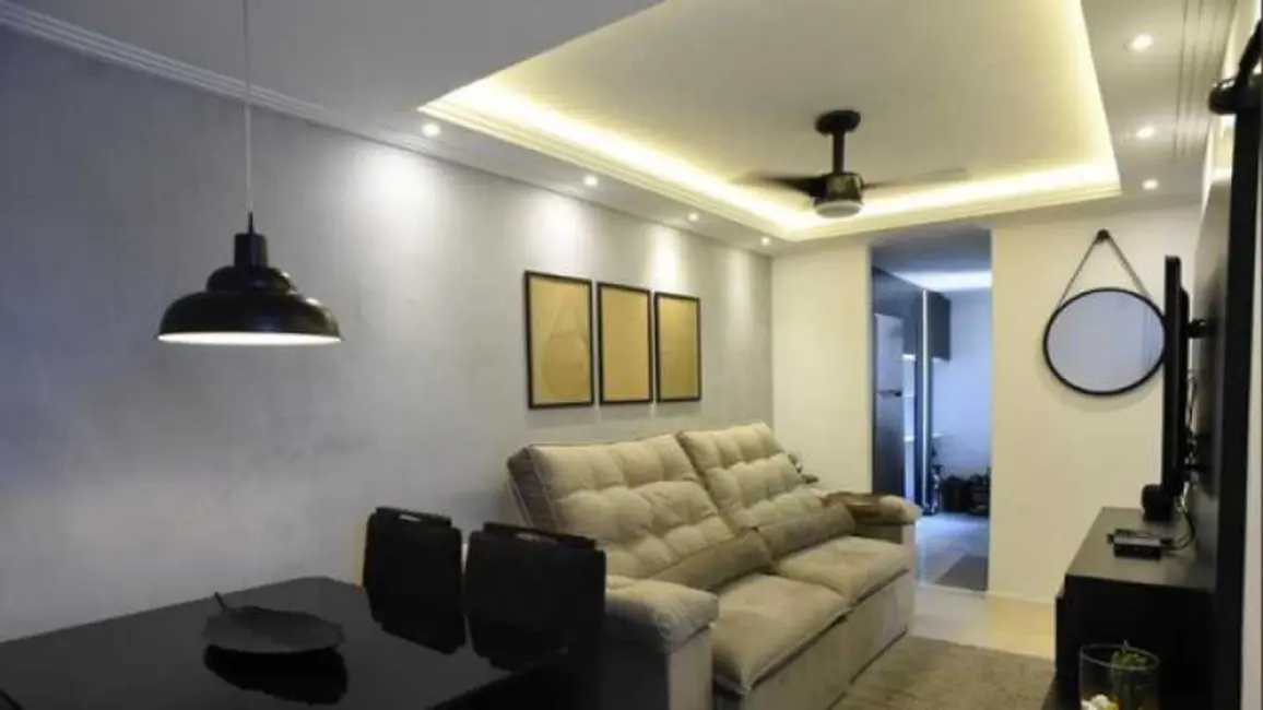 Foto 2 de Apartamento com 2 quartos à venda, 45m2 em Rio De Janeiro - RJ