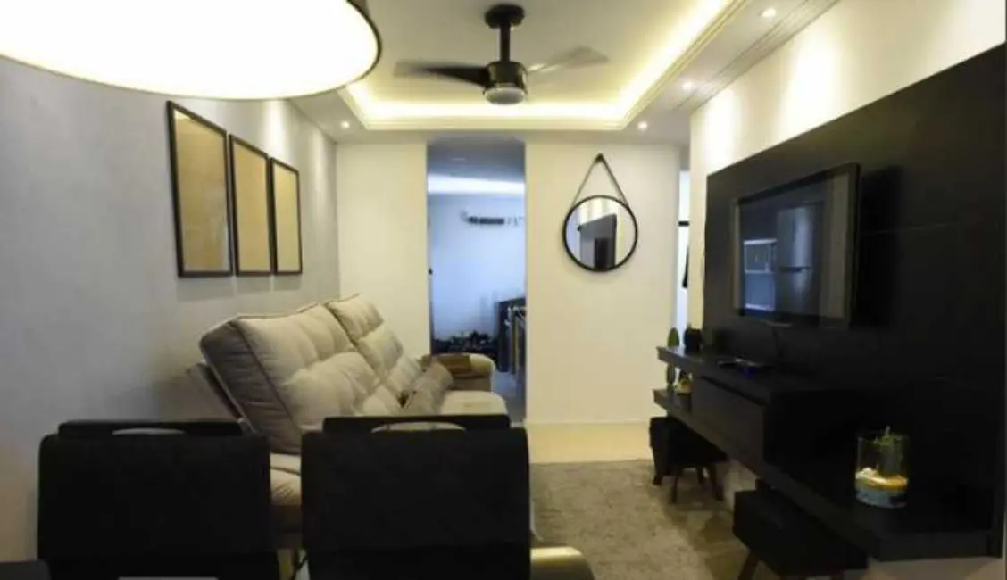 Foto 3 de Apartamento com 2 quartos à venda, 45m2 em Rio De Janeiro - RJ