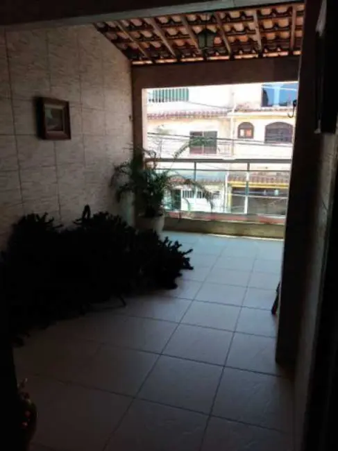 Casa com 2 quartos à venda, 80m2 em Rio De Janeiro - RJ - imagem 2 Foto 2 de Casa com 2 quartos à venda, 80m2 em Rio De Janeiro - RJ