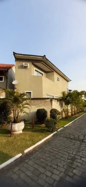 Casa de Condomínio com 3 quartos à venda, 180m2 em Rio De Janeiro - RJ - imagem 3 Foto 3 de Casa de Condomínio com 3 quartos à venda, 180m2 em Rio De Janeiro - RJ