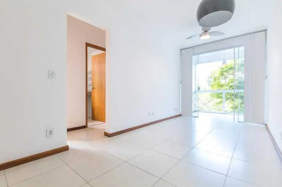 Foto 6 de Apartamento com 2 quartos à venda, 50m2 em Niteroi - RJ