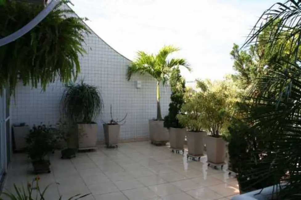 Cobertura com 4 quartos à venda, 360m2 em Rio De Janeiro - RJ - imagem 6 Foto 6 de Cobertura com 4 quartos à venda, 360m2 em Rio De Janeiro - RJ
