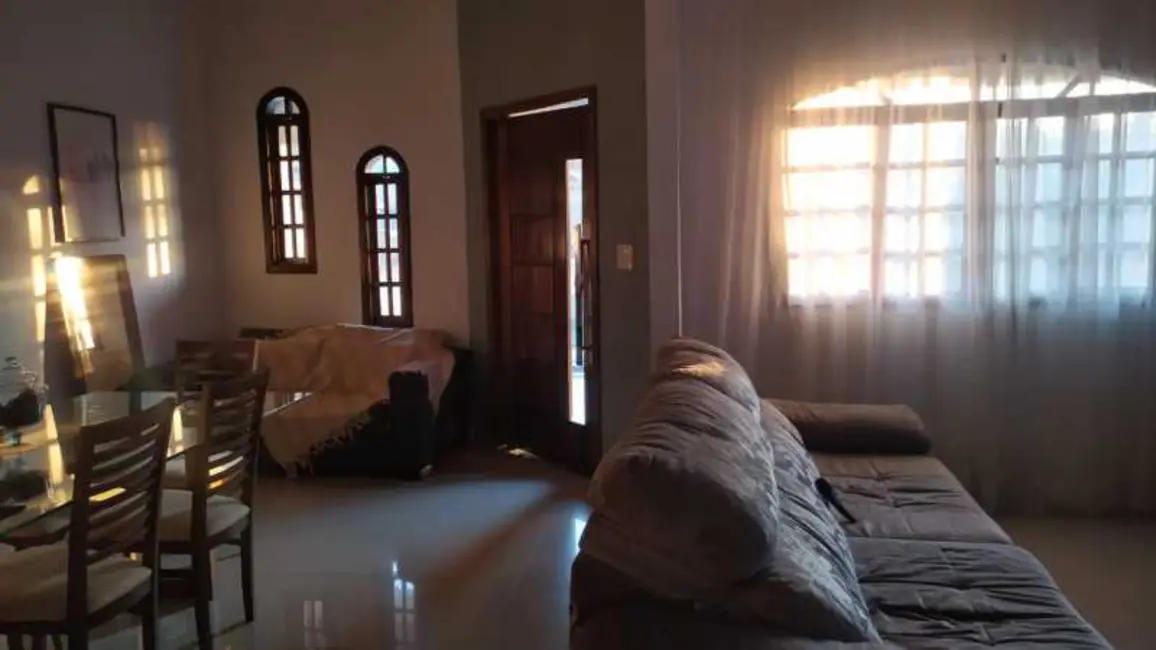 Foto 3 de Casa com 1 quarto à venda, 160m2 em Rio De Janeiro - RJ