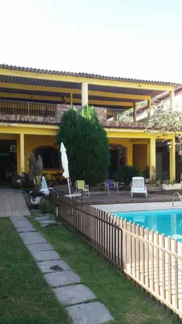 Foto 1 de Casa com 3 quartos à venda, 360m2 em Rio De Janeiro - RJ