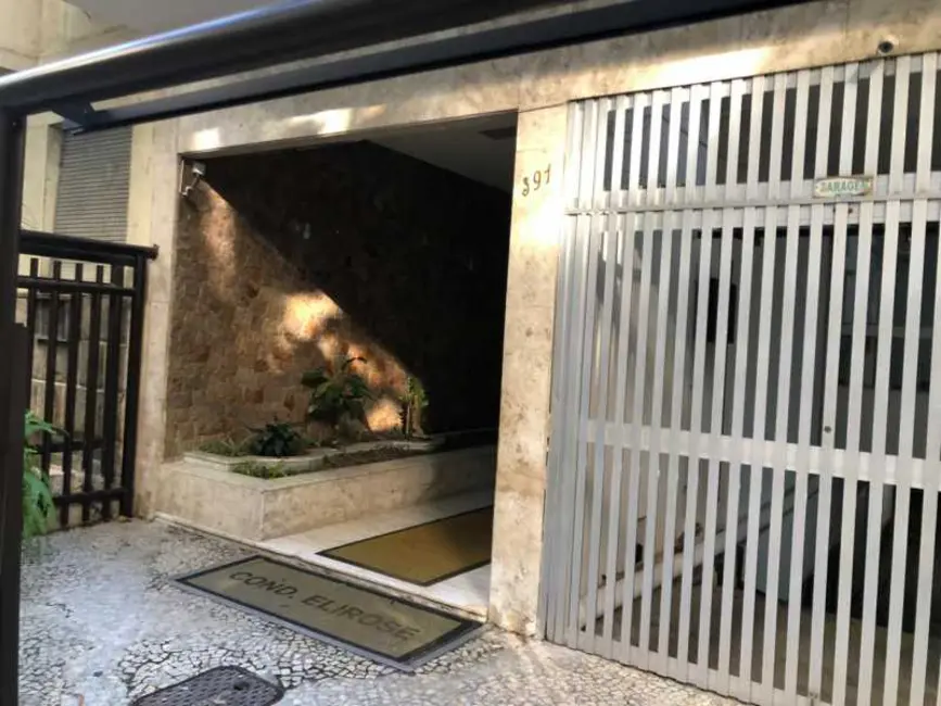 Foto 2 de Apartamento com 1 quarto à venda, 50m2 em Rio De Janeiro - RJ