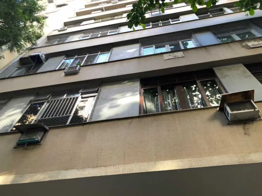 Foto 1 de Apartamento com 1 quarto à venda, 50m2 em Rio De Janeiro - RJ
