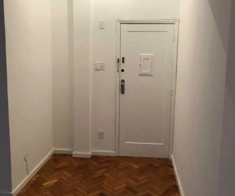 Foto 6 de Kitnet com 1 quarto à venda, 34m2 em Rio De Janeiro - RJ