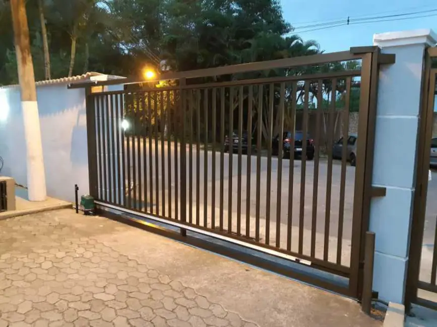 Foto 2 de Terreno / Lote à venda, 180m2 em Rio De Janeiro - RJ