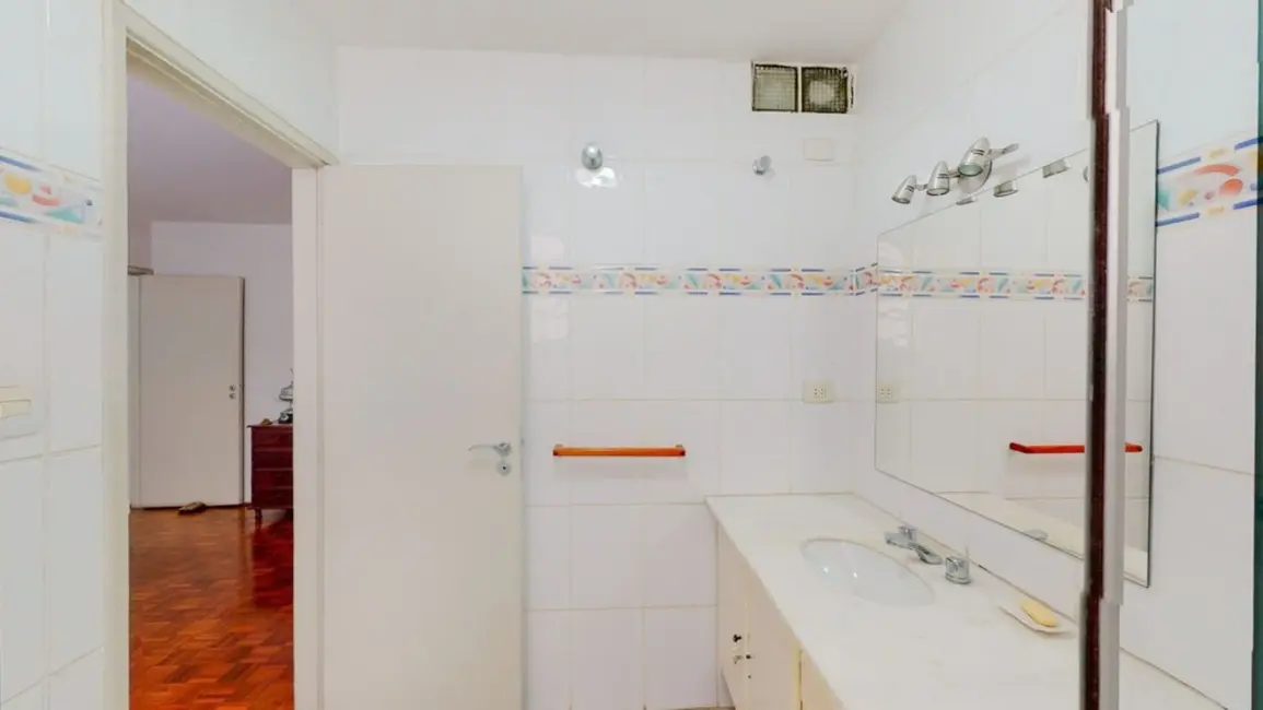 Apartamento com 3 quartos à venda, 144m2 em Itaim Bibi, São Paulo - SP - imagem 6 Foto 6 de Apartamento com 3 quartos à venda, 144m2 em Itaim Bibi, São Paulo - SP