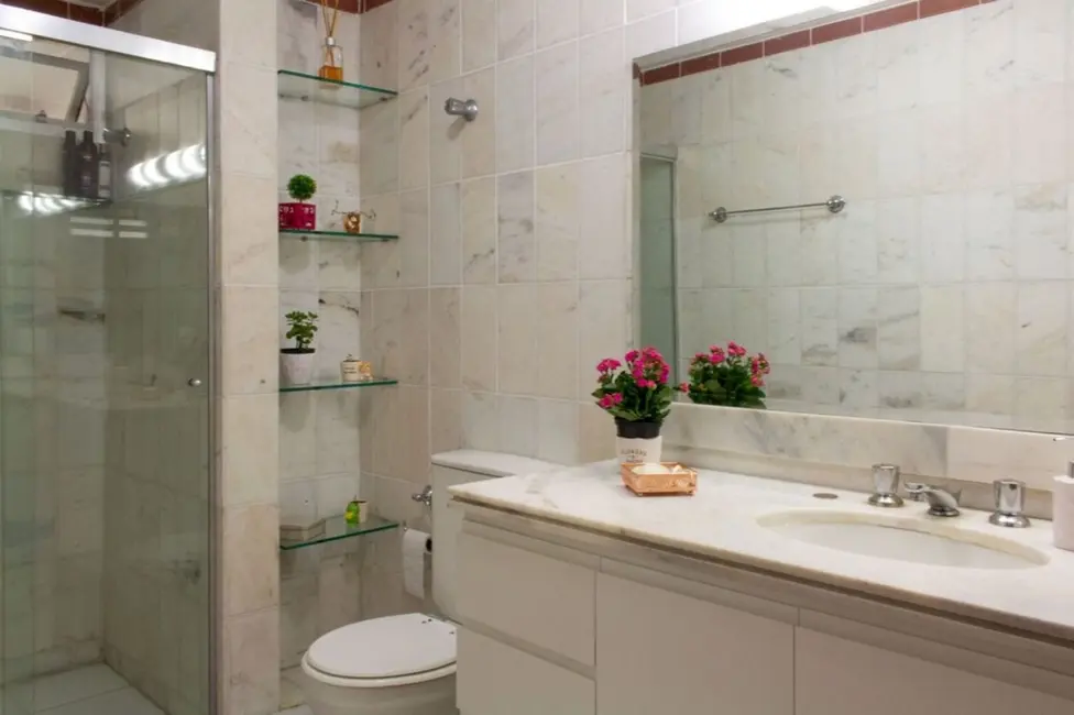 Foto 3 de Apartamento com 3 quartos à venda, 134m2 em Aclimação, São Paulo - SP