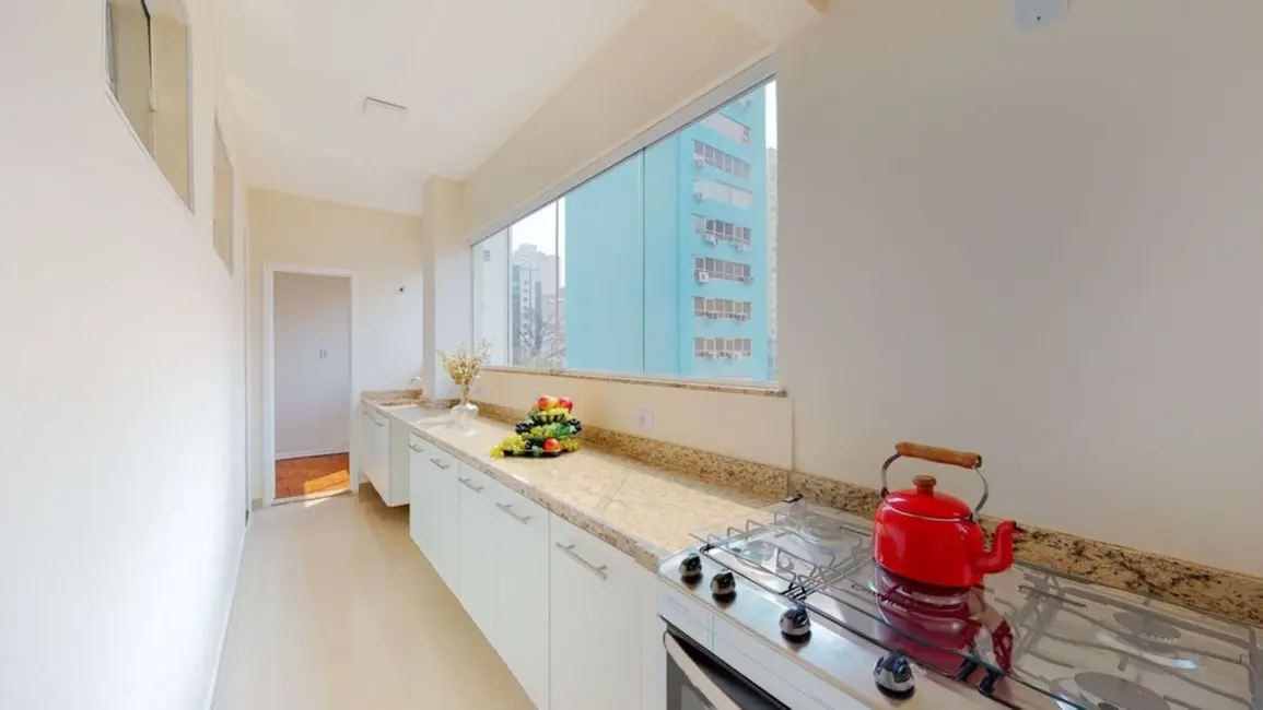 Apartamento com 3 quartos à venda, 121m2 em República, São Paulo - SP - imagem 8 Foto 8 de Apartamento com 3 quartos à venda, 121m2 em República, São Paulo - SP